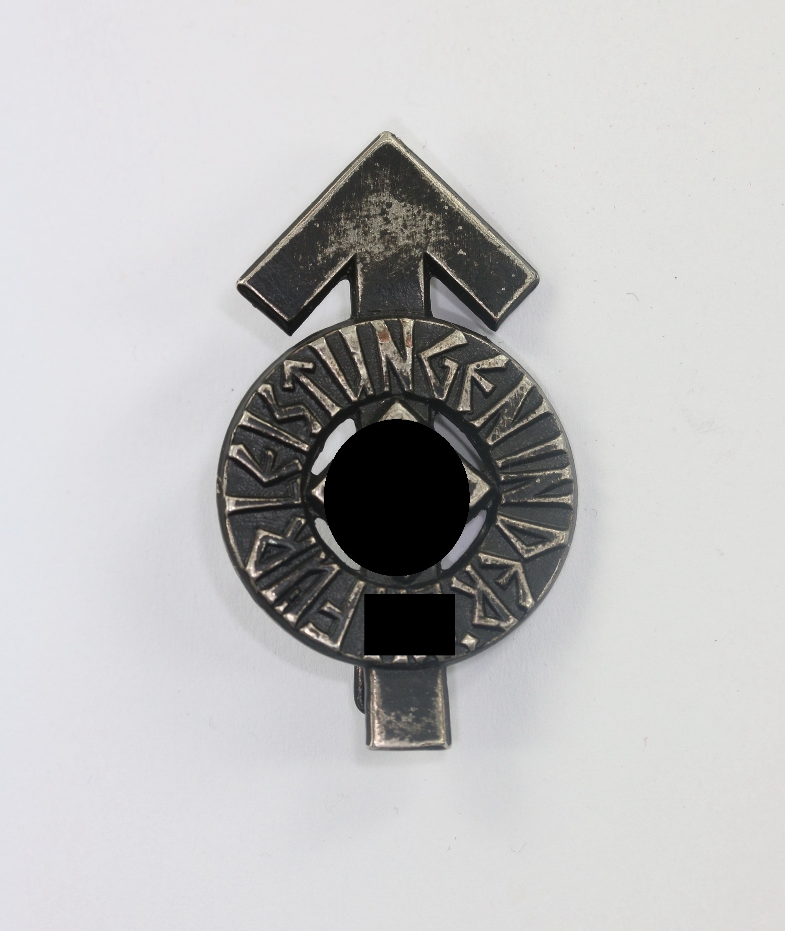 hitler_jugend_hj_leistungsabzeichen_in_schwarz_hst Hitler Jugend (HJ), Leistungsabzeichen in Schwarz, Hst. RZM M1/101 (Gustav Brehmer, Markneukirchen) – Bild 1