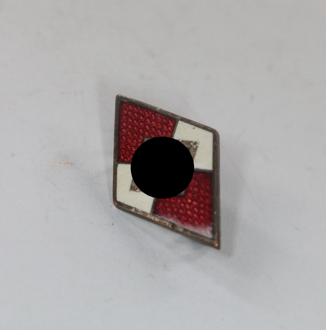 Hitler Youth (HJ) Membership Badge. Maker RZM M1/93. – Bild 1