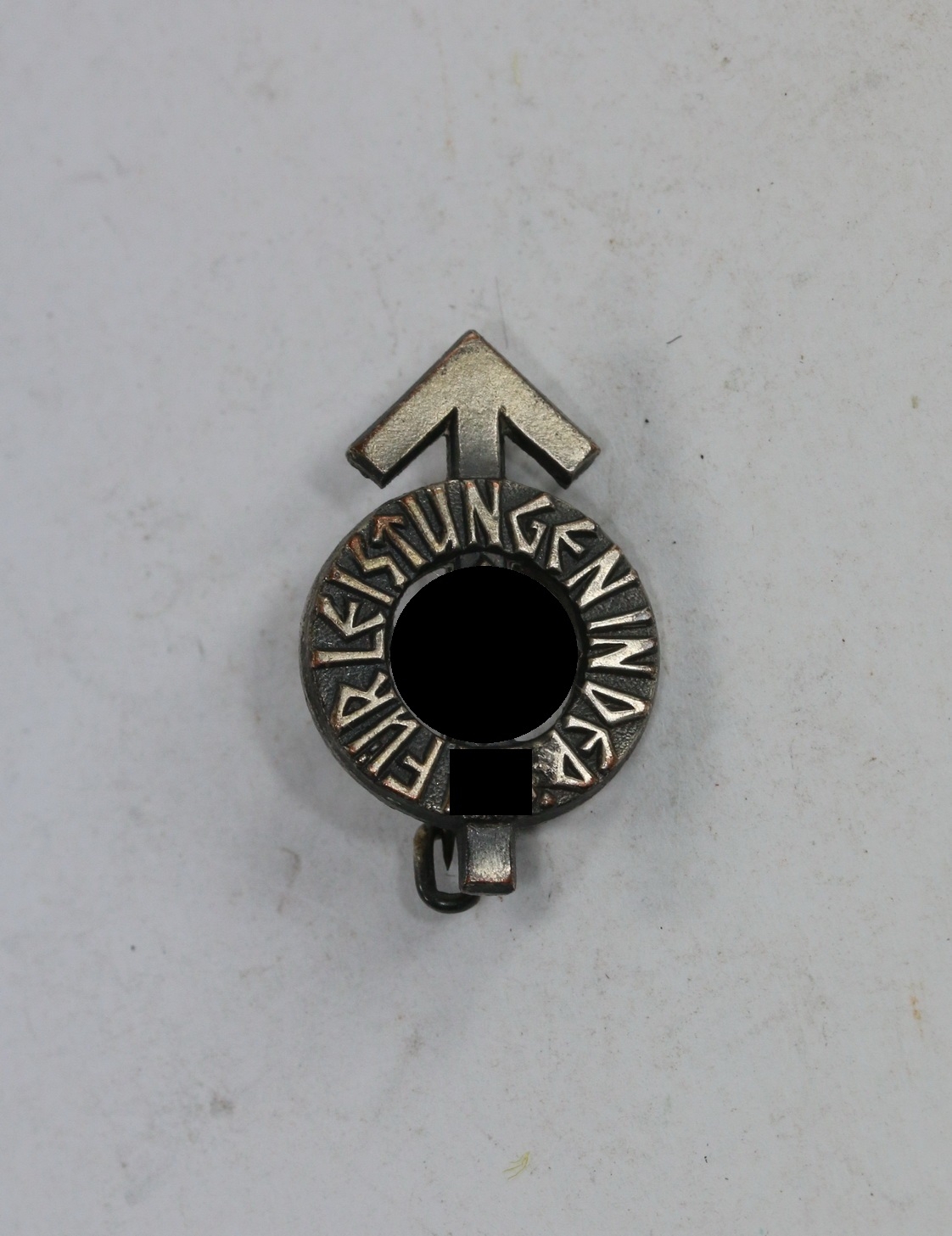 Hitler Youth (HJ), 16 mm Miniature Silver Achievement Badge. Maker RZM M1/63. – Bild 1