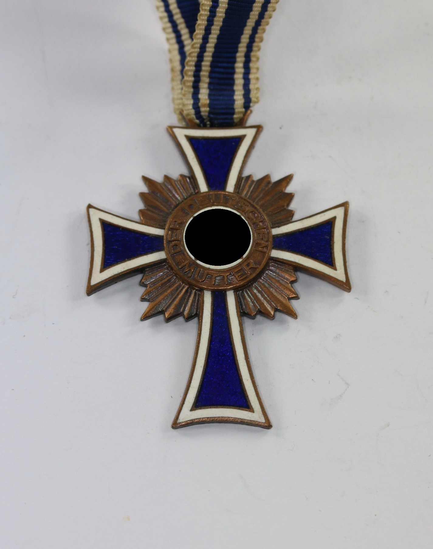 img_0045_bildgr_e_ndern_1_1 Bronze Mother Cross. – Bild 1