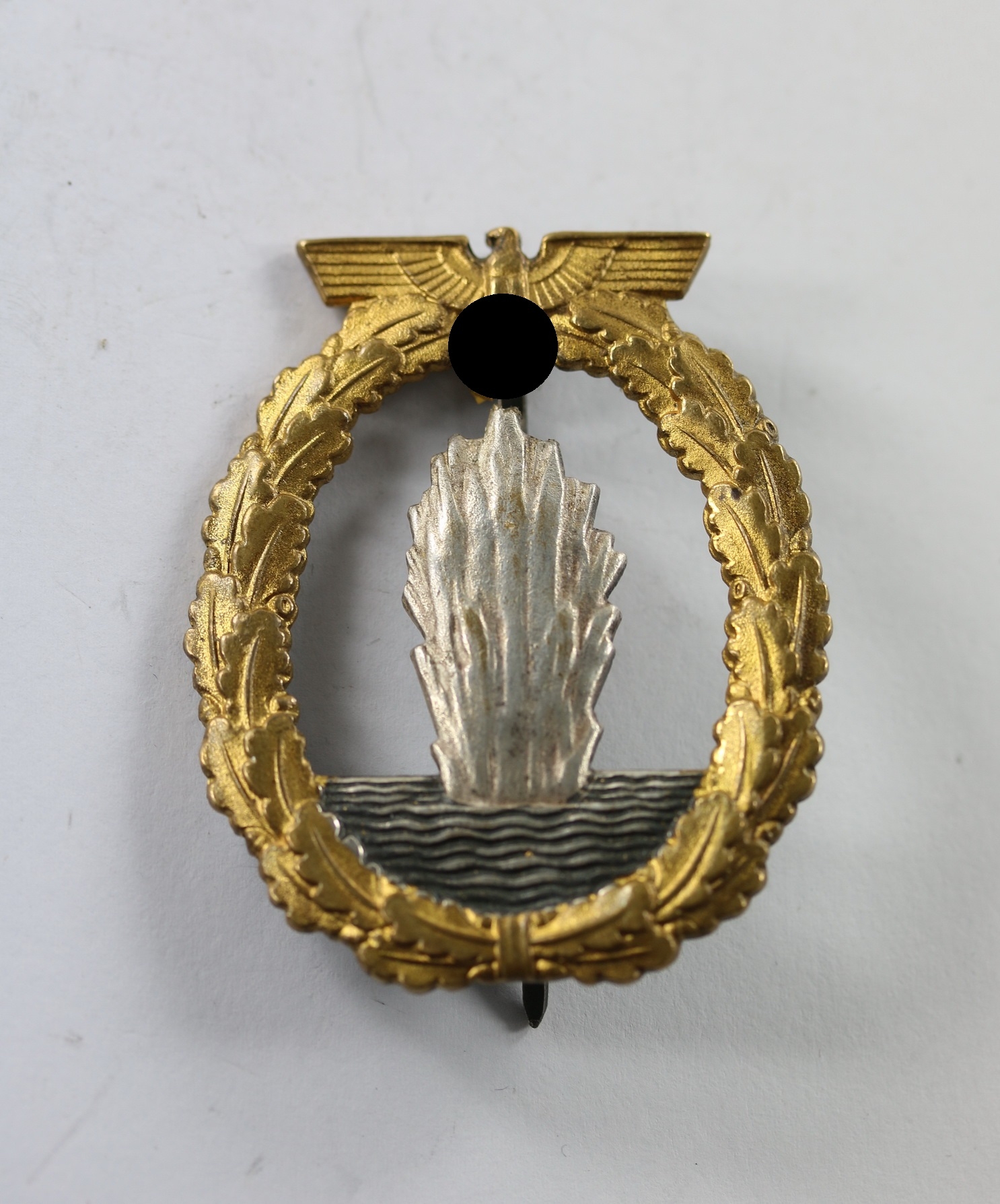 img_0440_bildgr_e_ndern_3 Minesweeper War Badge. Maker Schwerin. Renazified – Bild 1