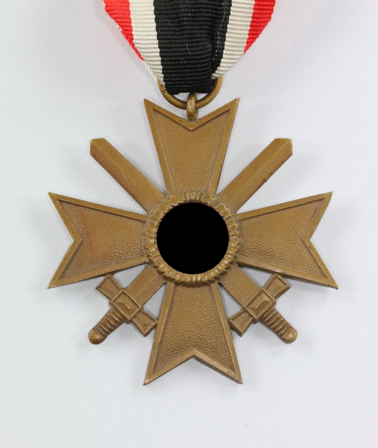 img_0621_bildgr_e_ndern_2 Kriegsverdienstkreuz 2. Klasse mit Schwertern, Hst. 11 – Bild 1