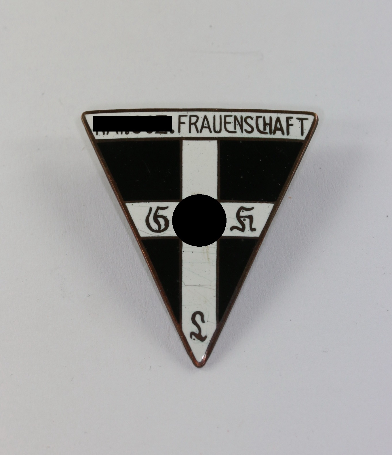 img_0679_bildgr_e_ndern_1_1 National Women Association (NSF) Membership Badge. – Bild 1