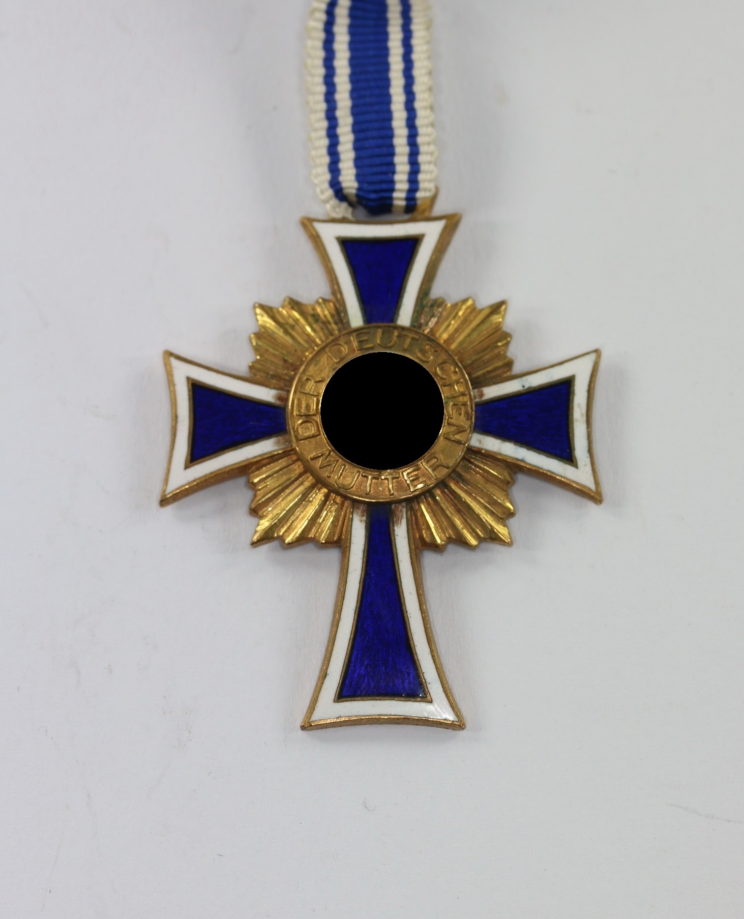 img_0805_bildgr_e_ndern_4 Gold Mother Cross. – Bild 1