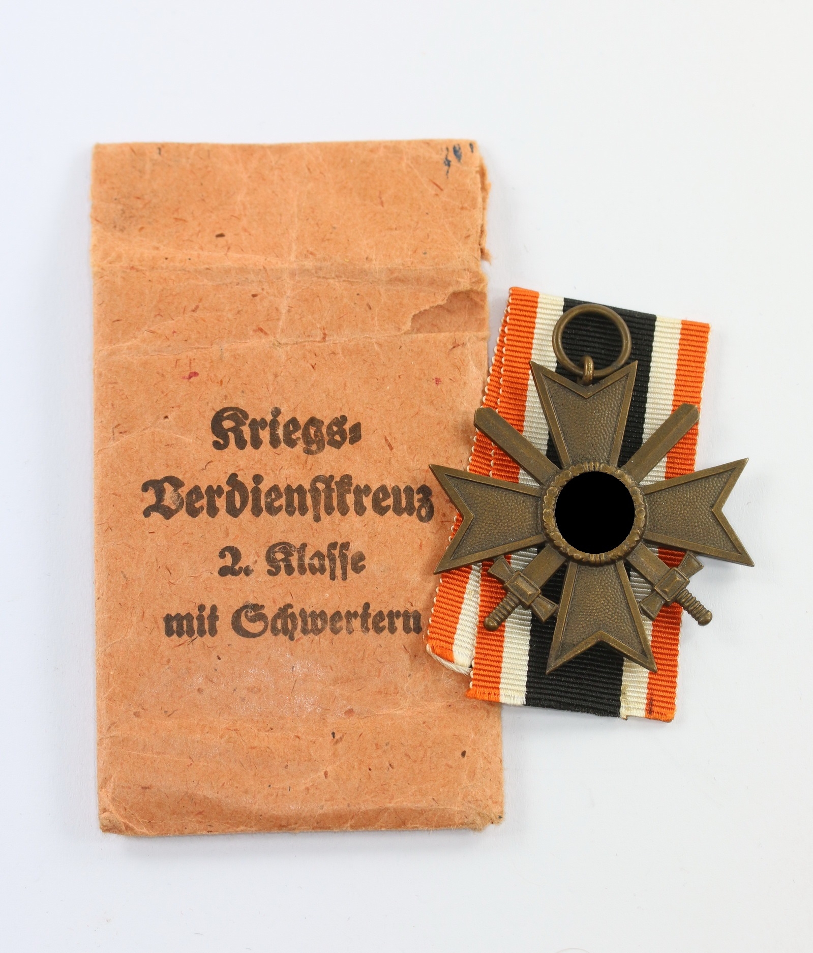 img_0976_bildgr_e_ndern_2 Kriegsverdienstkreuz 2. Klasse mit Schwertern, in Verleihungstüte Moritz Hausch – Bild 1