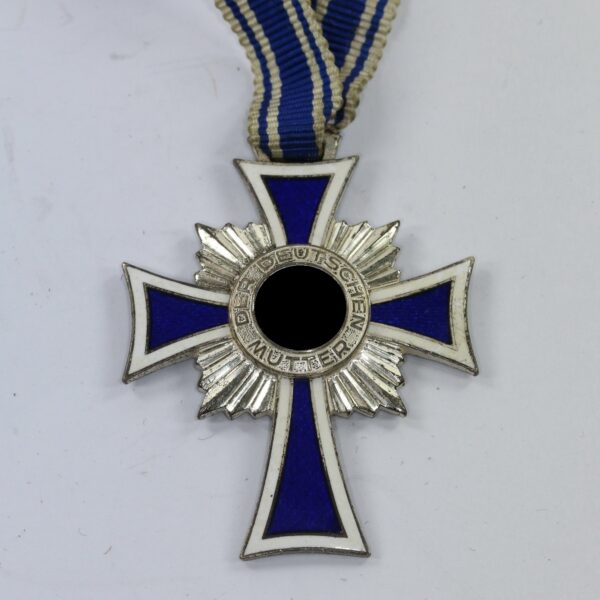 Mutterkreuz in Silber
