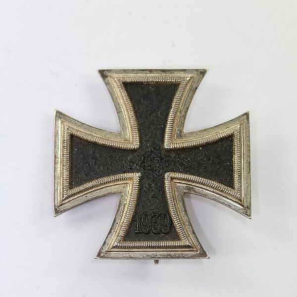 Eisernes Kreuz 1. Klasse 1939, Hst. 26, Kriegsgefangenschaft