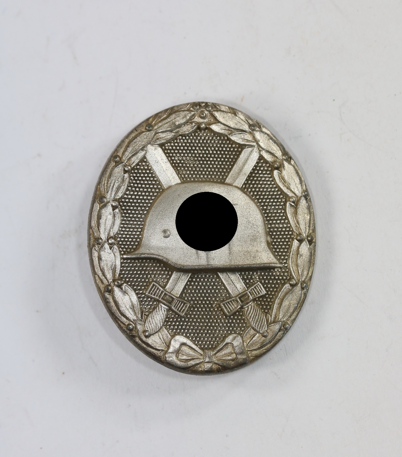 img_2624_bildgr_e_ndern_1_1 Silver Wound Badge 1939. Maker 65. – Bild 1