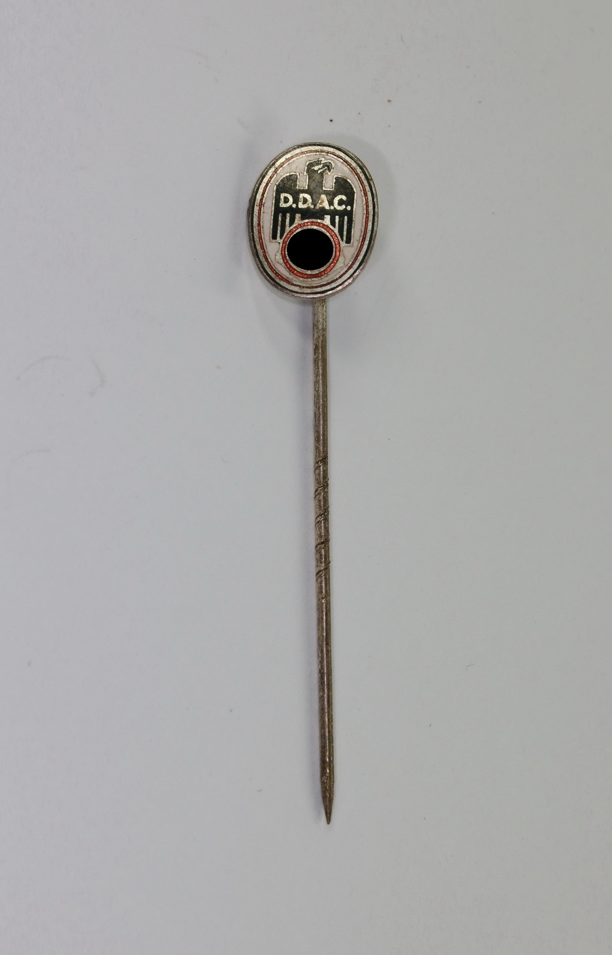 img_3091_bildgr_e_ndern_1_1 The German Automobile Club (DDAC), Membership Badge. Maker Deumer. – Bild 1