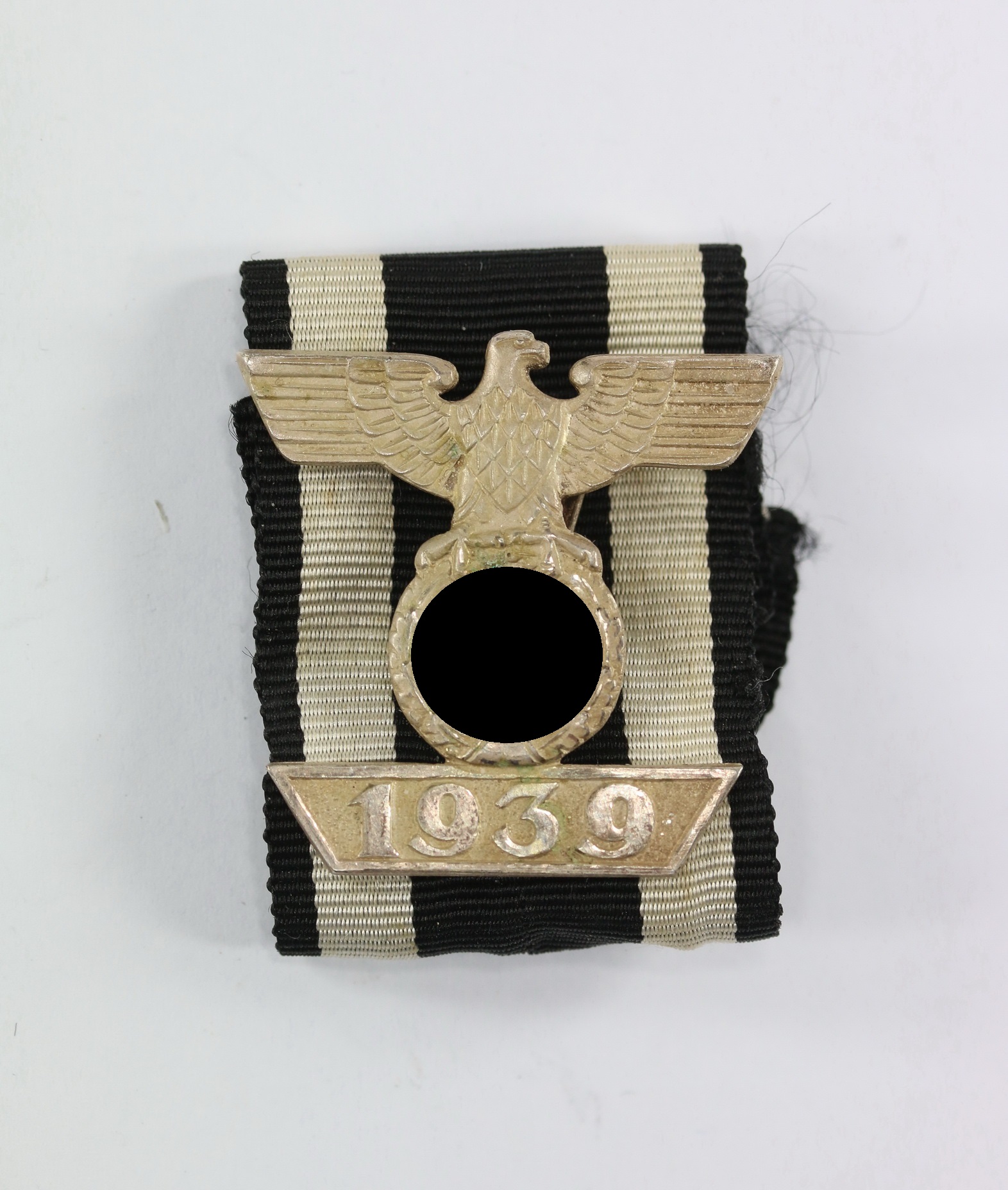 img_4484_bildgr_e_ndern Repetition Clasp 1939 to the Iron Cross 2nd Class 1914. Type Otto Schickle, 2 prongs variant. – Bild 1