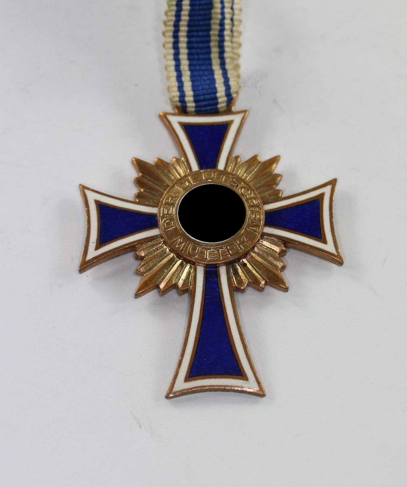 img_8736_bildgr_e_ndern_2 Bronze mother cross. – Bild 1