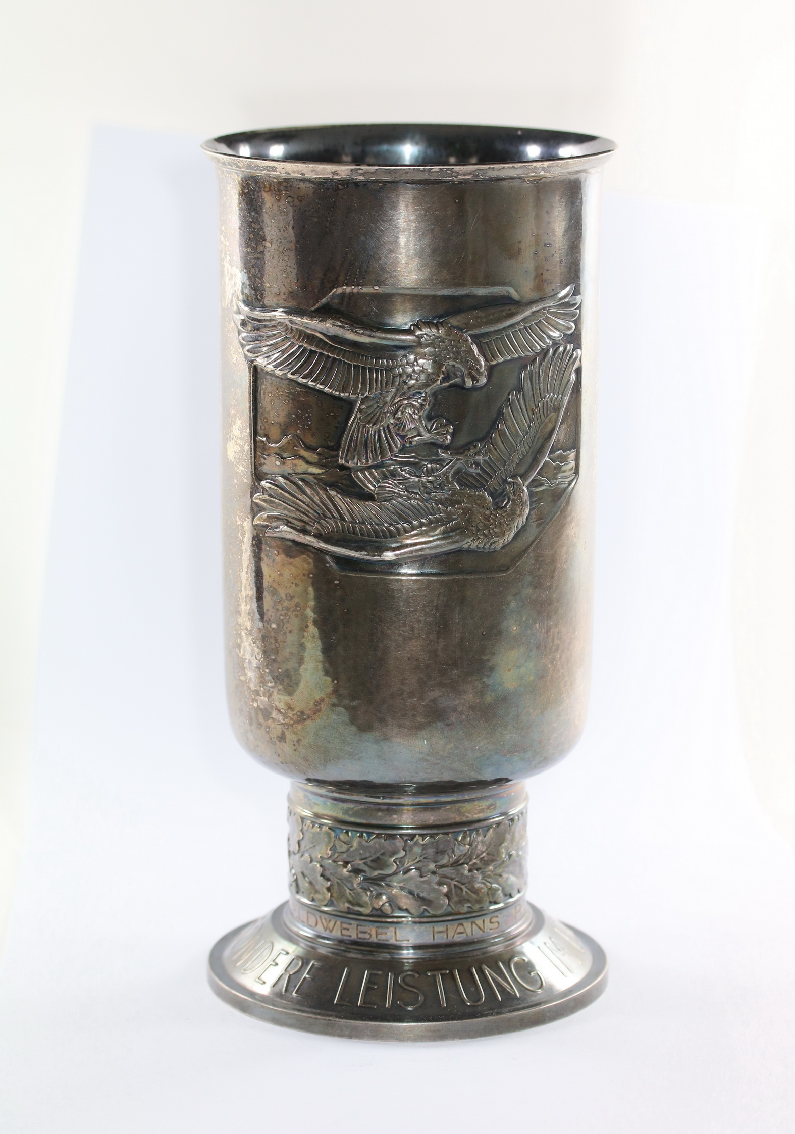 img_9698_bildgr_e_ndern_1_1 Luftwaffe, Ehrenpokal für besondere Leistungen in Luftkrieg, "Hans Pasold", Silber – Bild 1