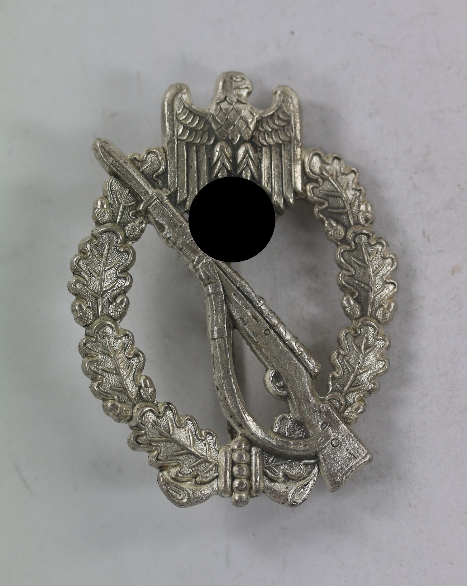 Silver Infantry Assault Badge. Maker L/56 (Funcke & Brüninghaus, Lüdenscheid) – Bild 1