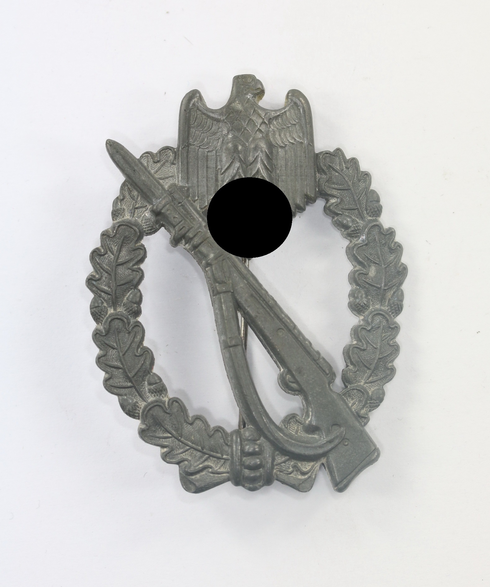 Silver Infantry Assault Badge. Maker M.K. 1 (Arbeitsgemeinschaft Metalle und Kunststoffe, Gablonz). – Bild 1