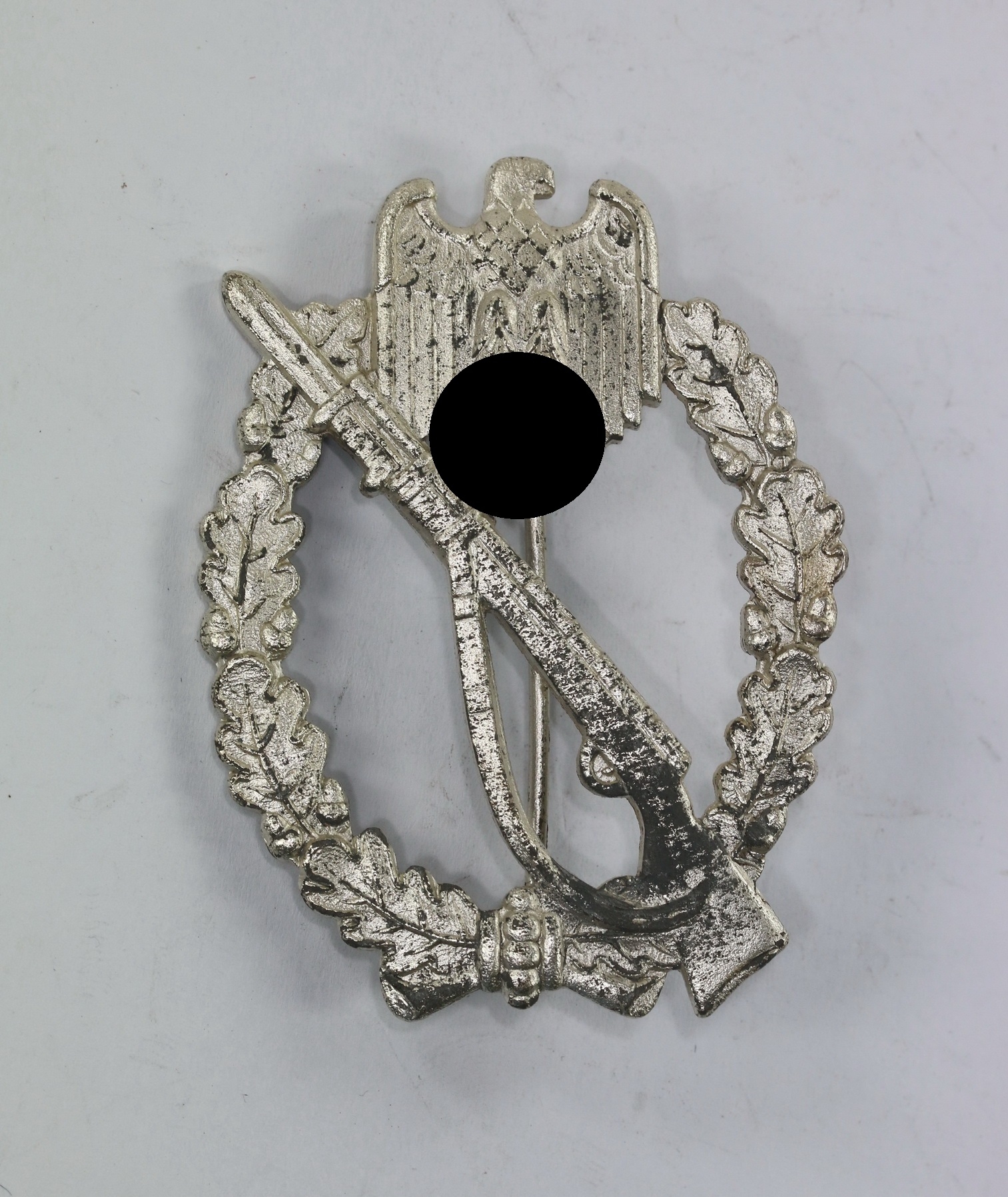 infanterie_sturmabzeichen_in_silber_paul_meybauer_variante_1__1 Infantry Assault Badge. Type Paul Meybauer, Variant. – Bild 1