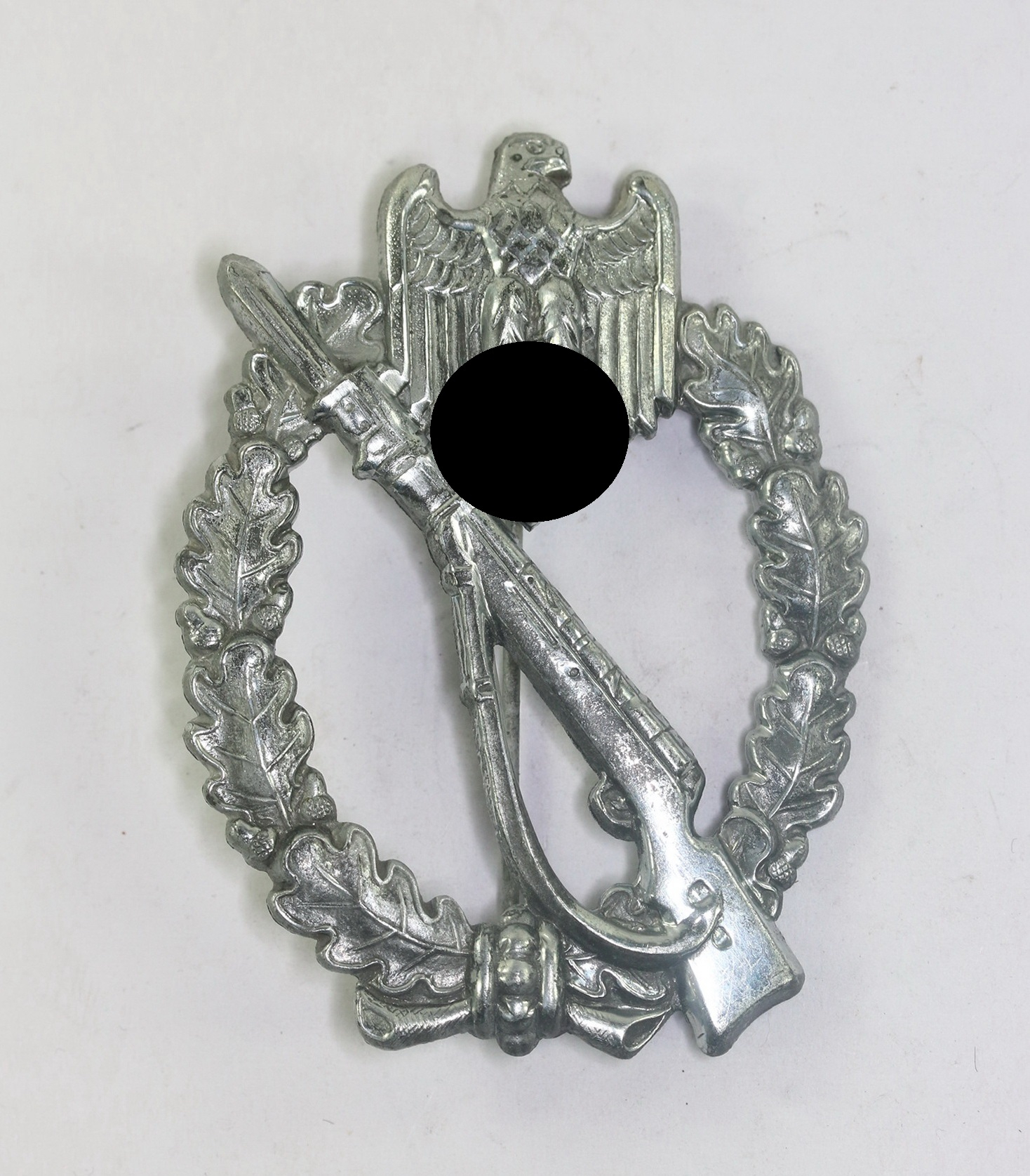 Silver Infantry Assault Badge. Type Rudolf Karneth, Gablonz (Zink) – Bild 1