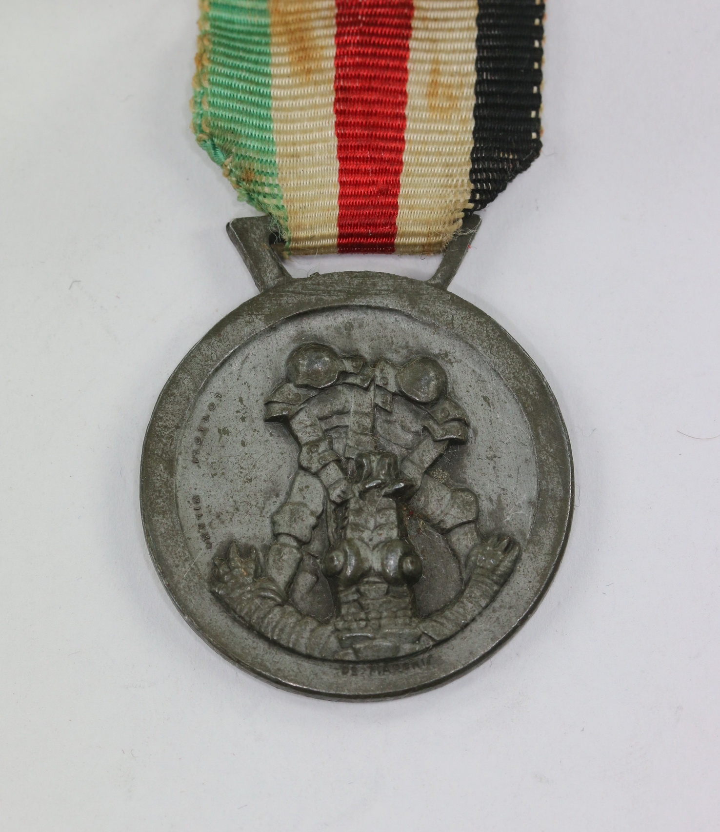 italienischdeutsche_feldzugsmedaille_f_r_afrika_1__8 German/Italian Africa Campaign Medal. – Bild 1