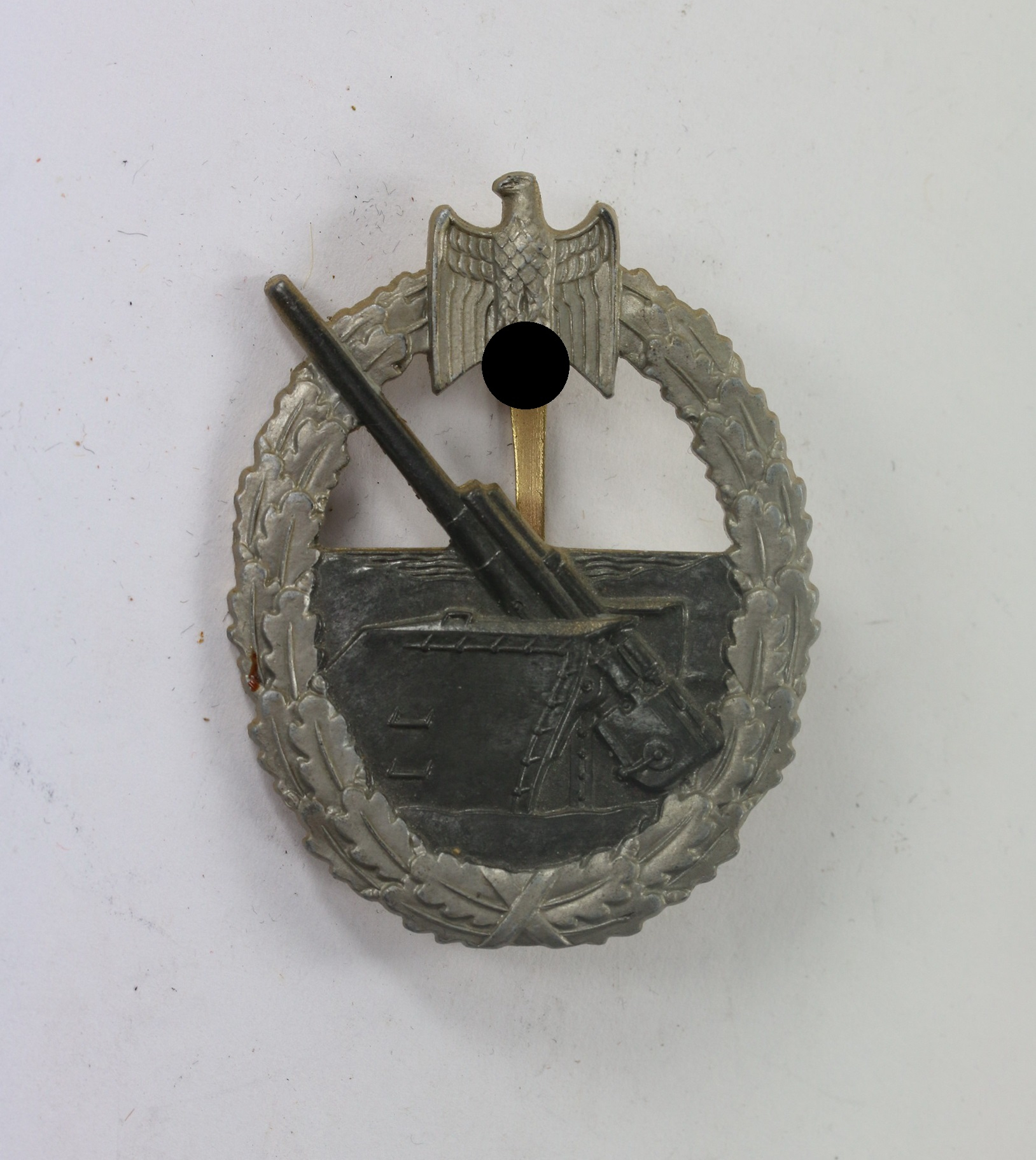 k_stenartillerie_abzeichen_f_rster_barth_pforzheim_1__1_1_4nd Küstenartillerie Abzeichen, Förster & Barth, Pforzheim – Bild 1