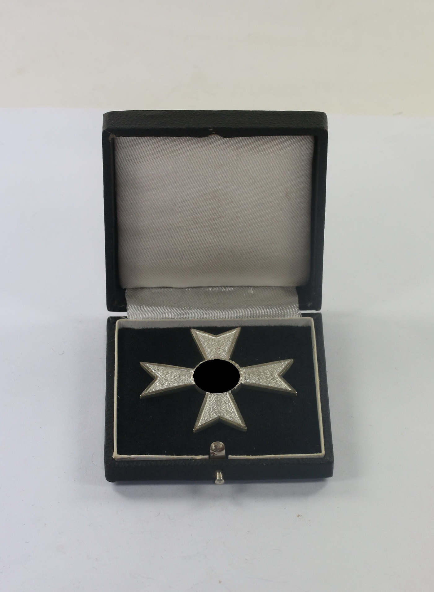 Cased War Merit Cross 1st Class. Maker 50 (Karl Gschiermeister, Wien) – Bild 1