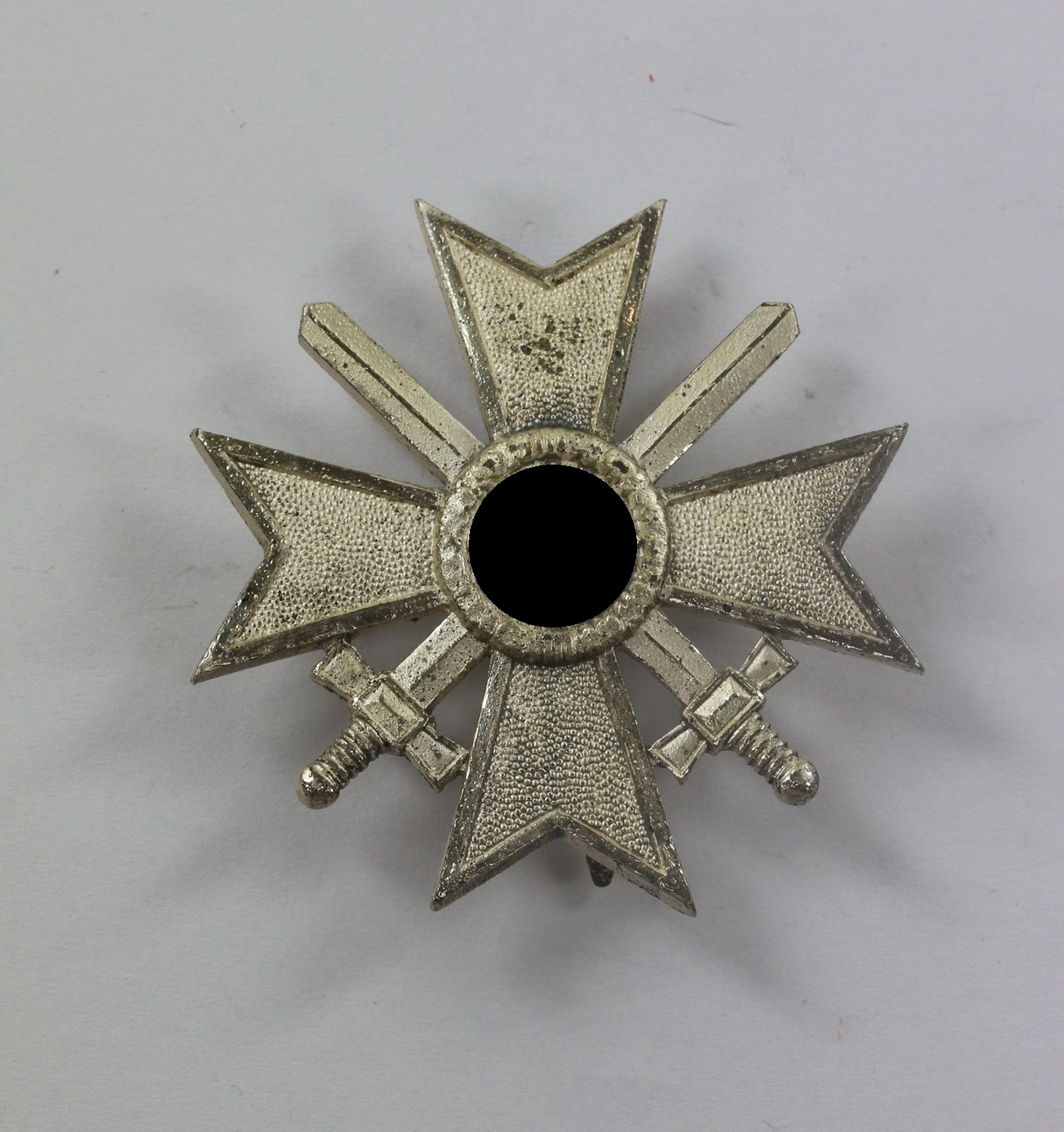  War Merit Cross 1st Class with Swords. Maker 3 (Wilhelm Deumer, Lüdenscheid) – Bild 1