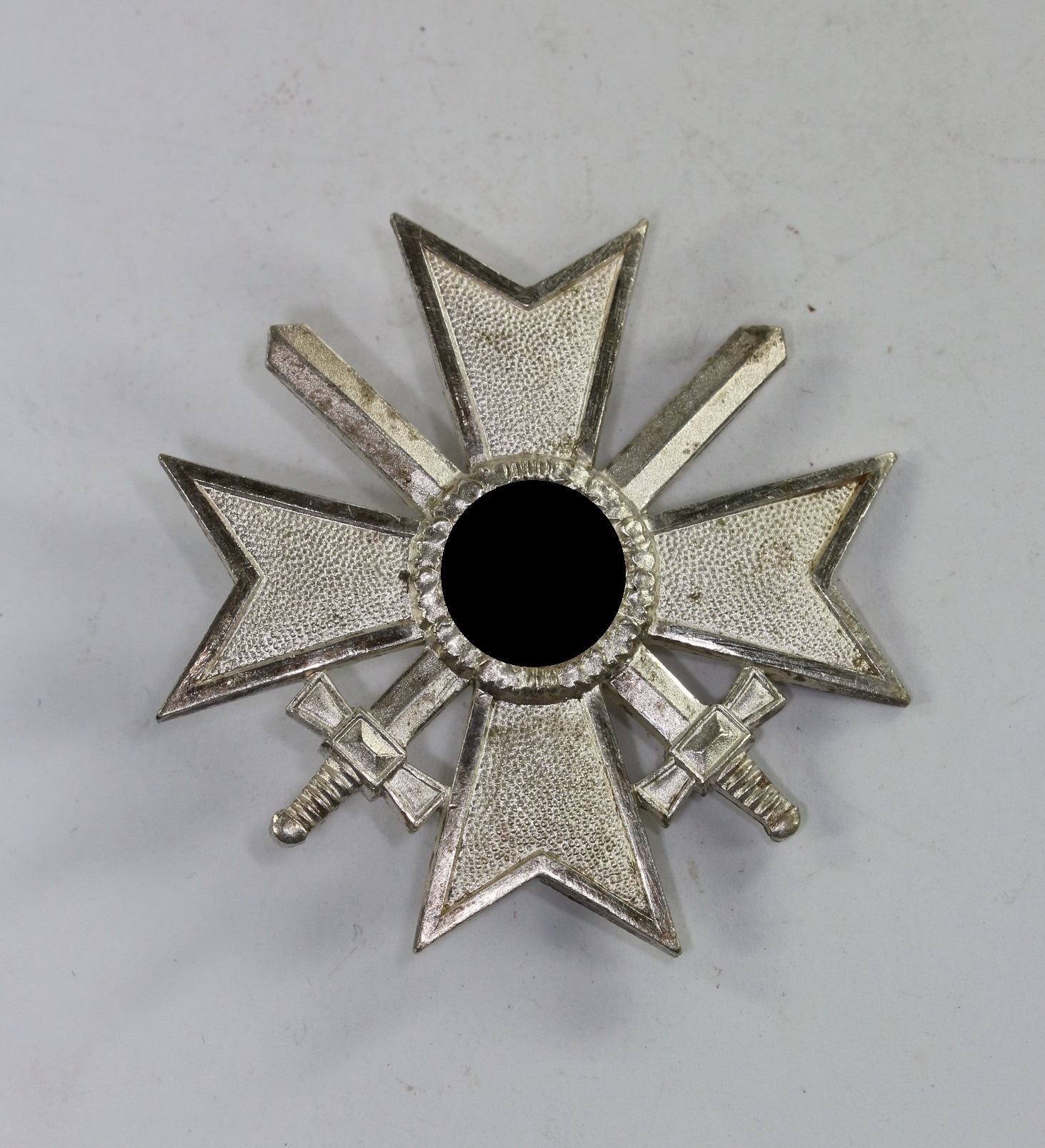 kriegsverdienstkreuz_1 War Merit Cross 1st class with Swords. Maker 43. – Bild 1