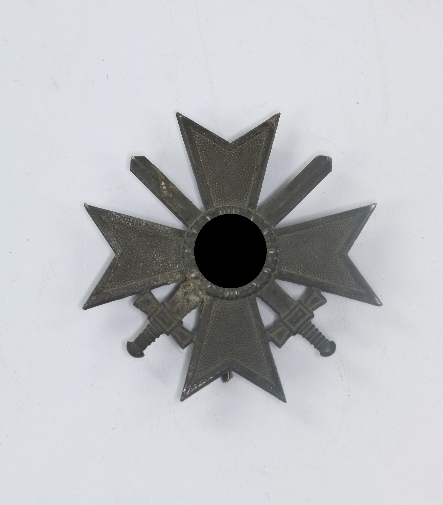 kriegsverdienstkreuz_1 War Merit Cross 1st Class with Swords. Maker 4 (Steinhauer & Lück, Lüdenscheid) – Bild 1