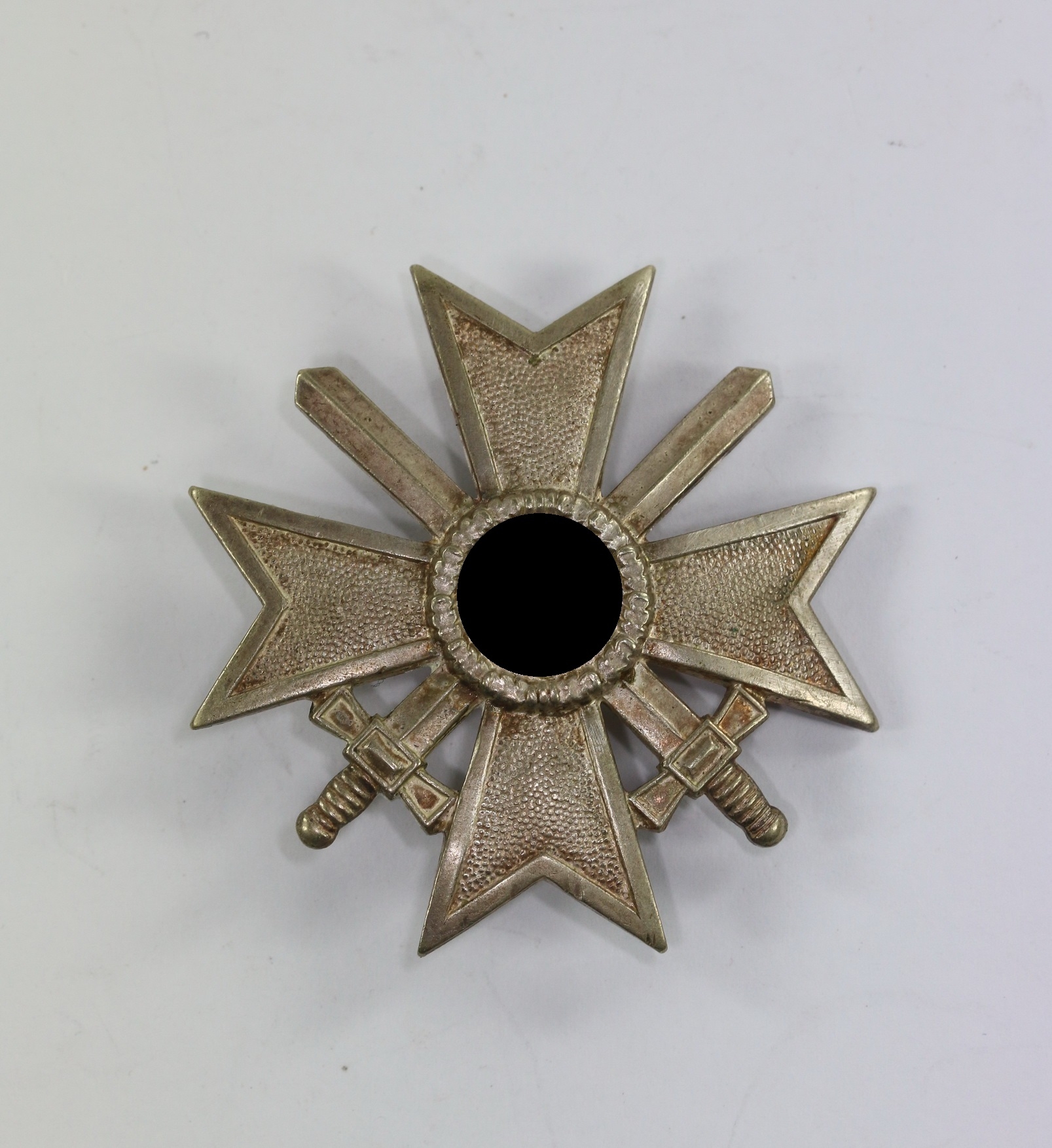 kriegsverdienstkreuz_1 War Merit Cross 1st class with Swords. Maker 62. – Bild 1