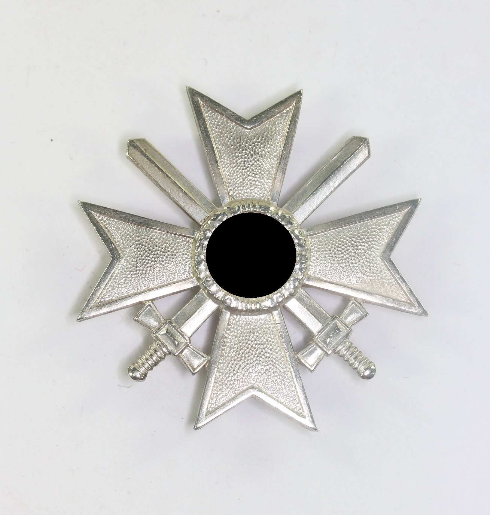 kriegsverdienstkreuz_1 Kriegsverdienstkreuz 1. Klasse mit Schwertern, Julius Bauer Söhne, Zella-Mehlis – Bild 1