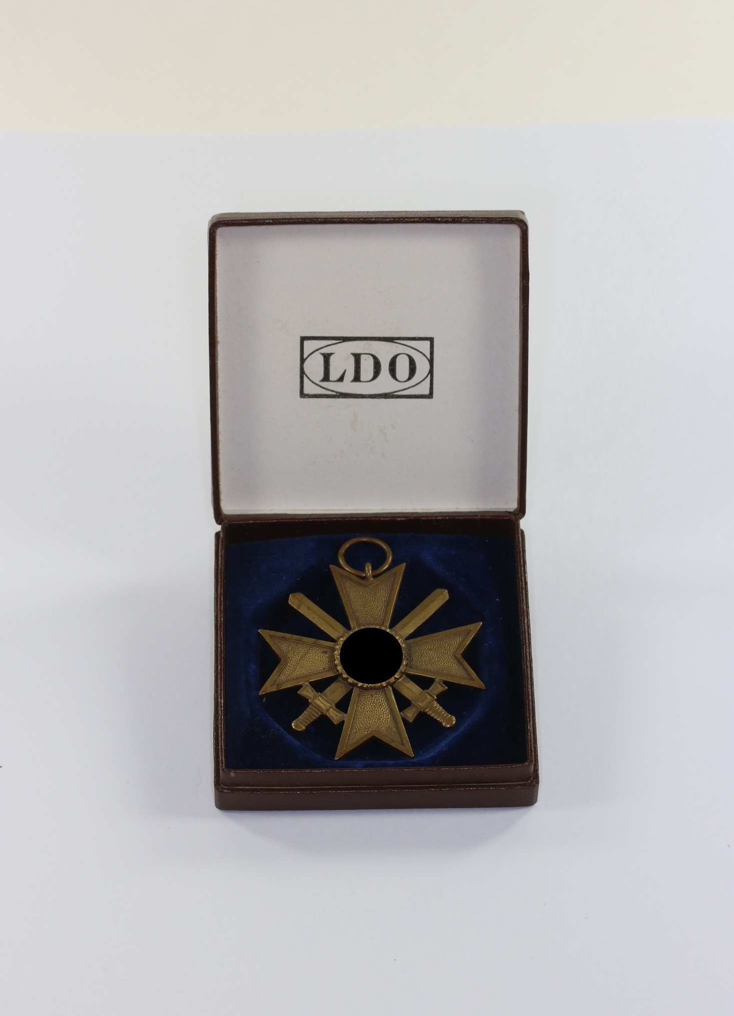 LDO Cased War Merit Cross 2nd Class with Swords.  – Bild 1