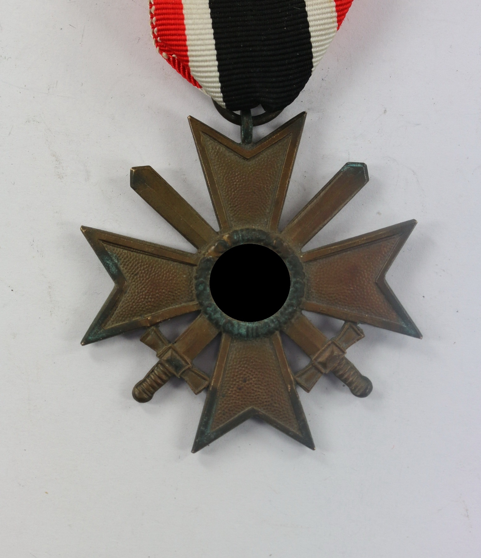  Kriegsverdienstkreuz 2. Klasse mit Schwertern, Buntmetall, ohne Hersteller – Bild 1
