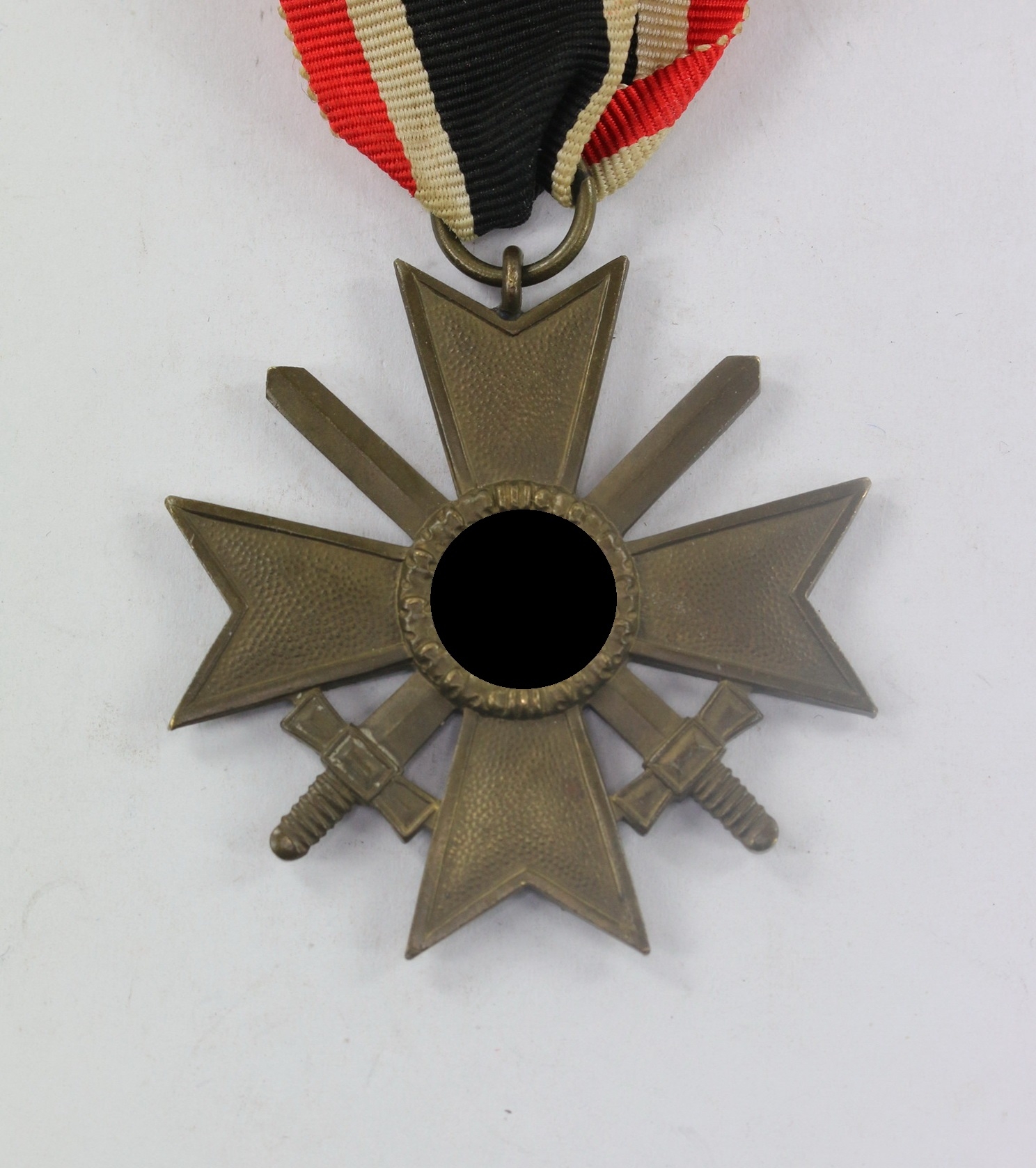  Kriegsverdienstkreuz 2. Klasse mit Schwertern, Buntmetall, ohne Hersteller – Bild 1