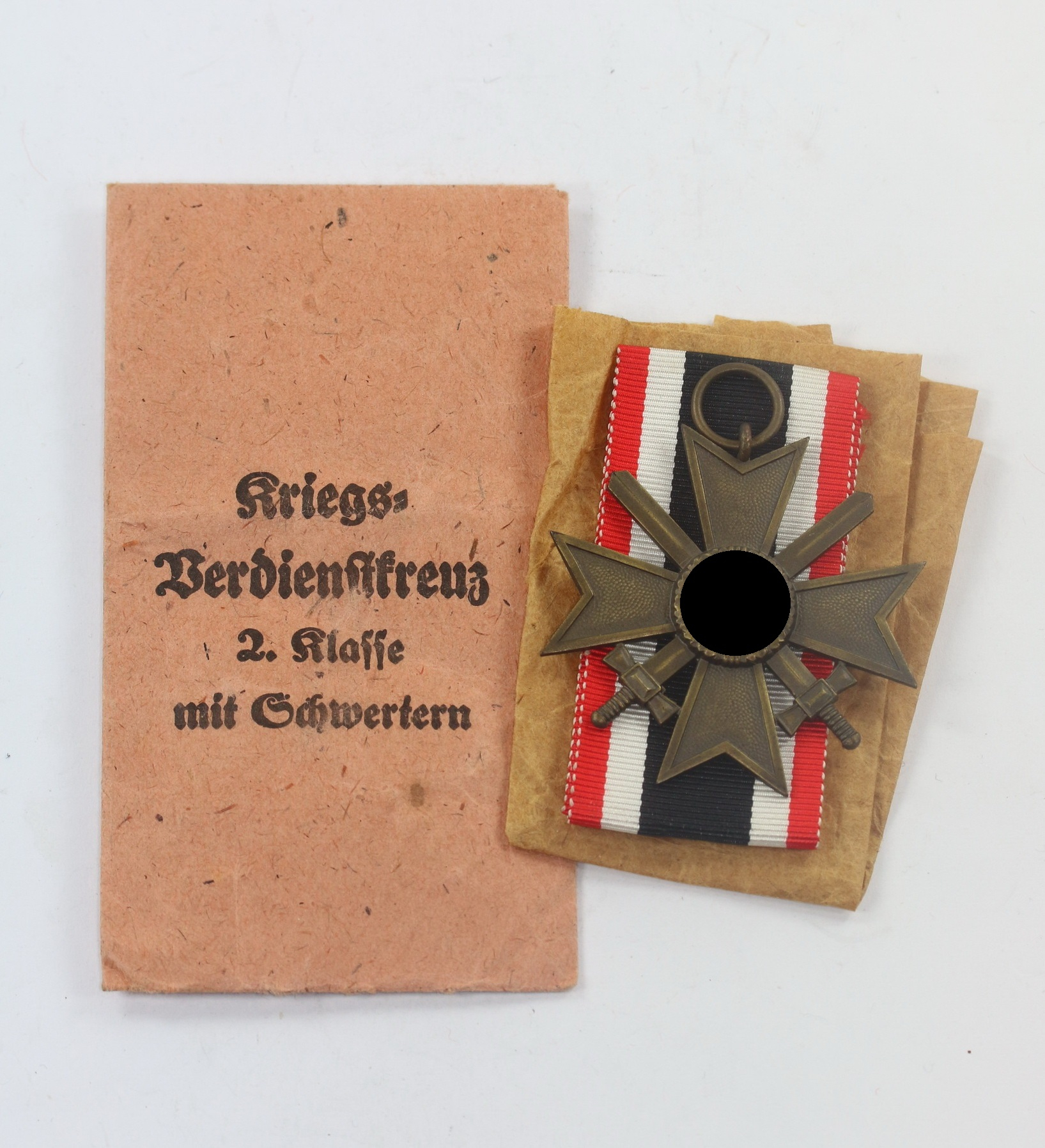 kriegsverdienstkreuz_2 Kriegsverdienstkreuz 2. Klasse mit Schwertern, Hst. 127, in Verleihungstüte Moritz Hausch A.G. Pforzheim – Bild 1
