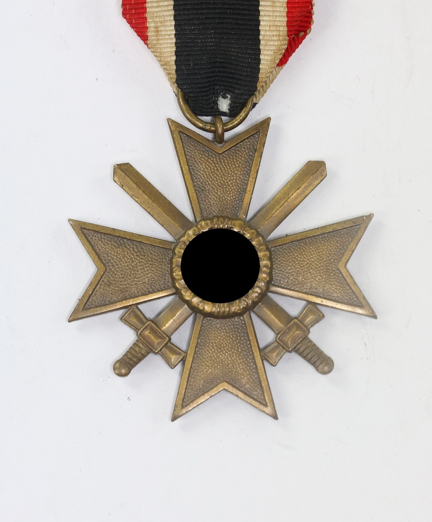 War Merit Cross 2nd Class with Swords. Maker 6. (Fritz Zimmermann, Stuttgart) – Bild 1