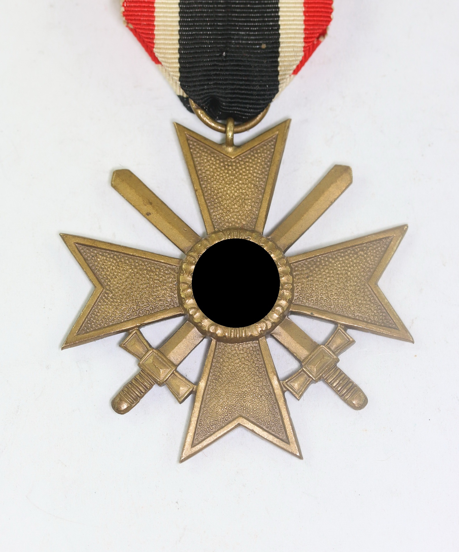 kriegsverdienstkreuz_2 War Merit Cross 2nd Class with Swords. Maker 83 (Emil Peukert, Gablonz) – Bild 1