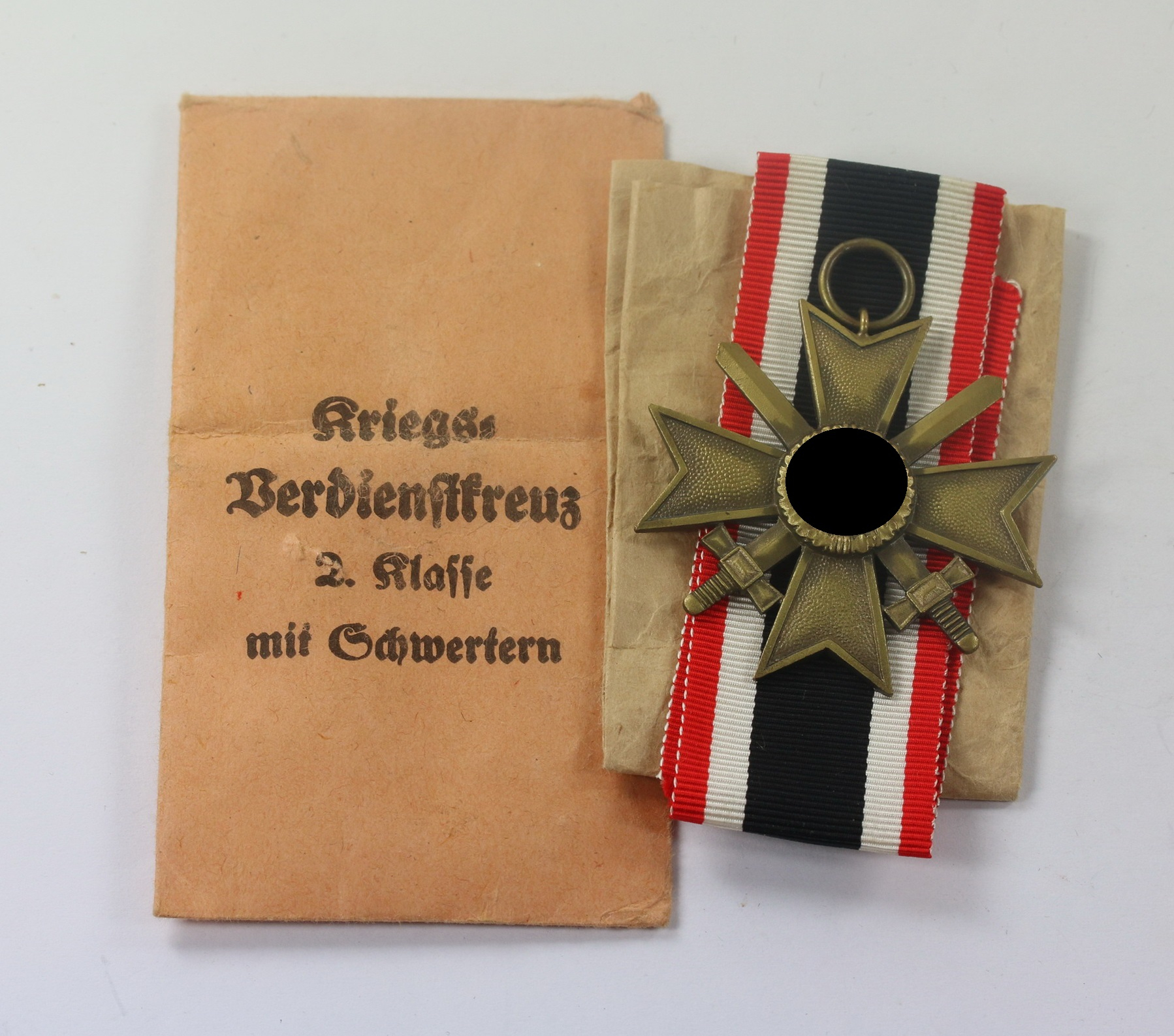 War Merit Cross 2nd Class with Swords in Envelope. Maker  E. Ferd. Wiedmann a.M. - S10 – Bild 1