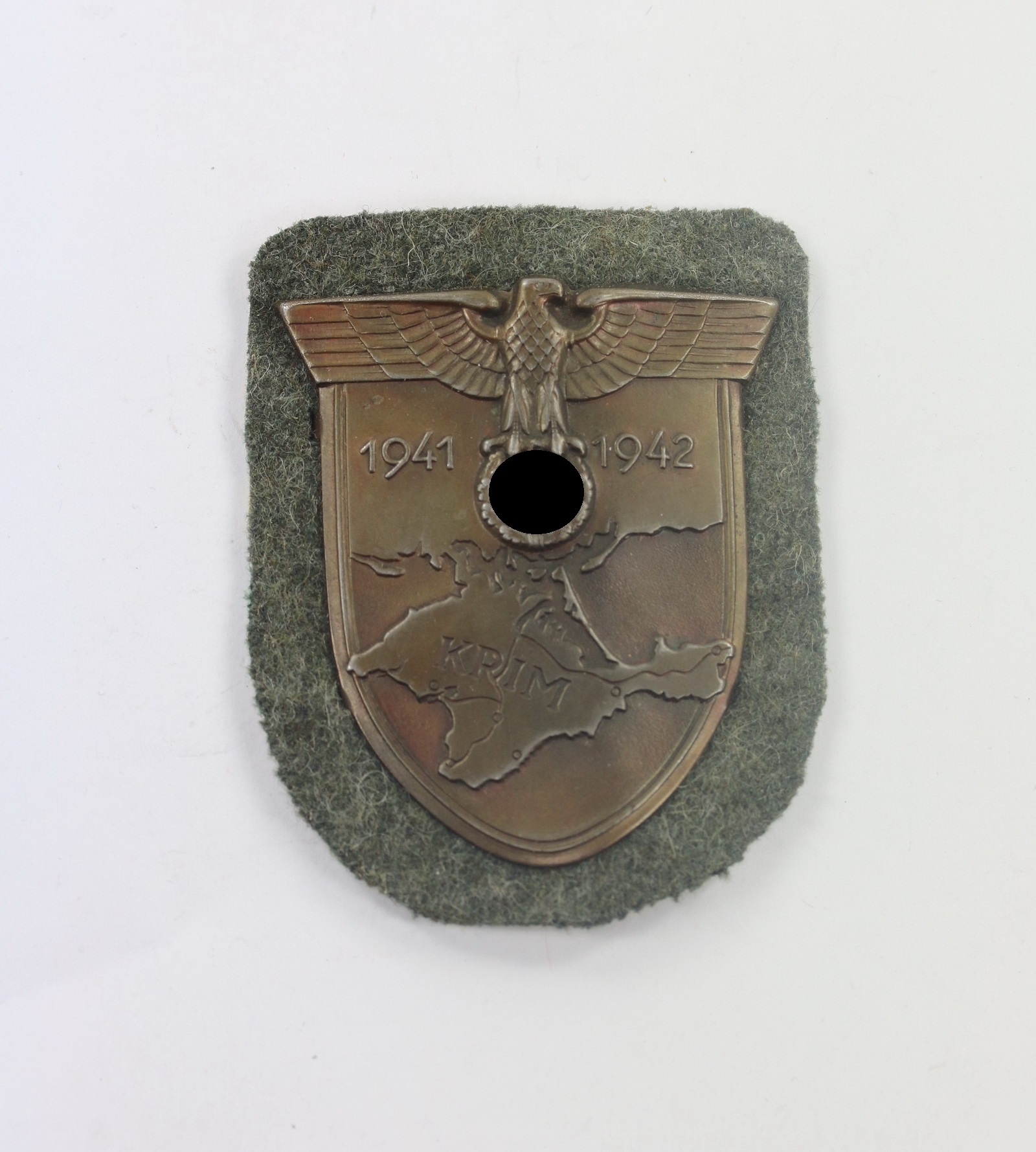 Krimschild auf Heeresstoff, Friedrich Orth, Wien (f.o.) – Bild 1