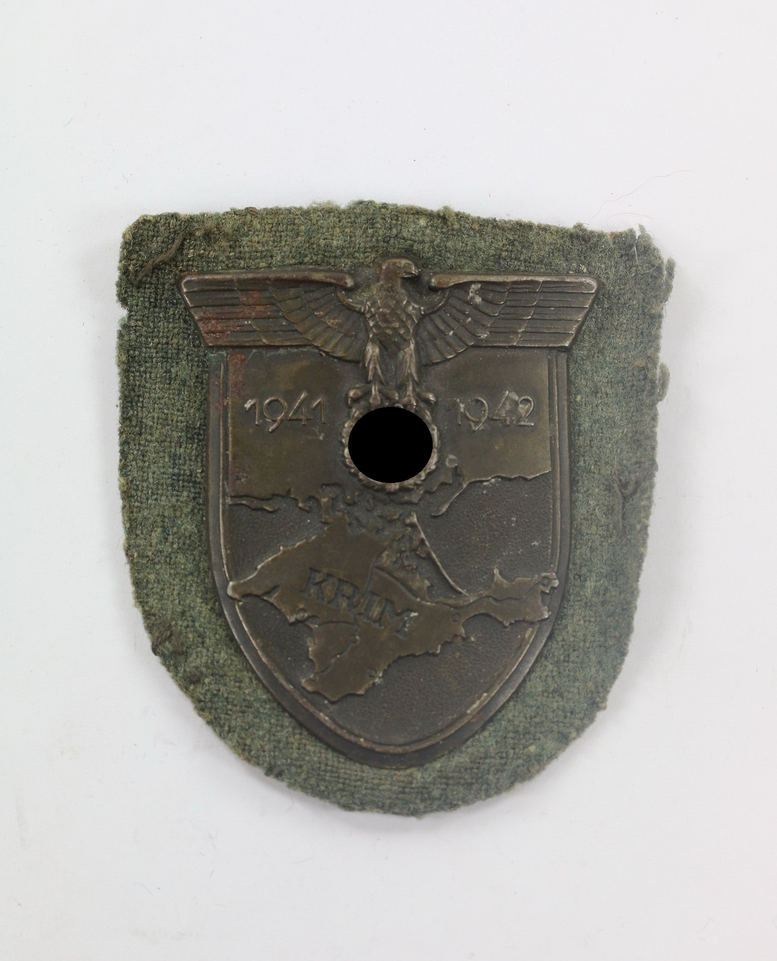 krimschild_auf_heeresstoff_j Crimea Shield on Army Cloth. Type J.F.S. 42 – Bild 1