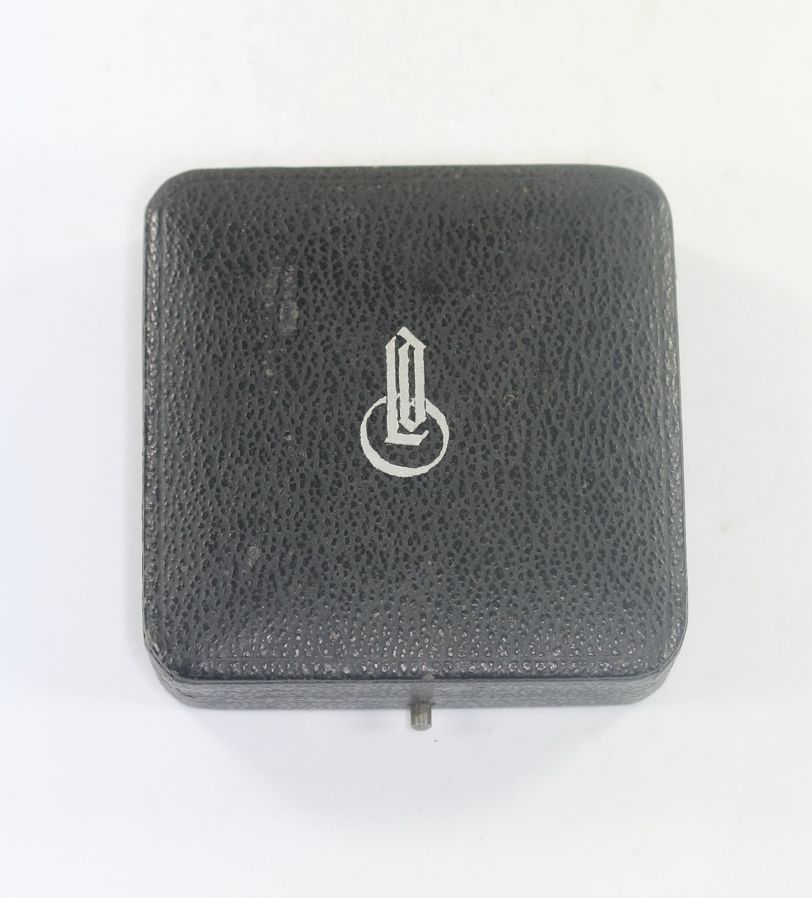 LDO Etui Eisernes Kreuz 1. Klasse 1939 an Schraubscheibe 1. Form L/13 – Bild 1