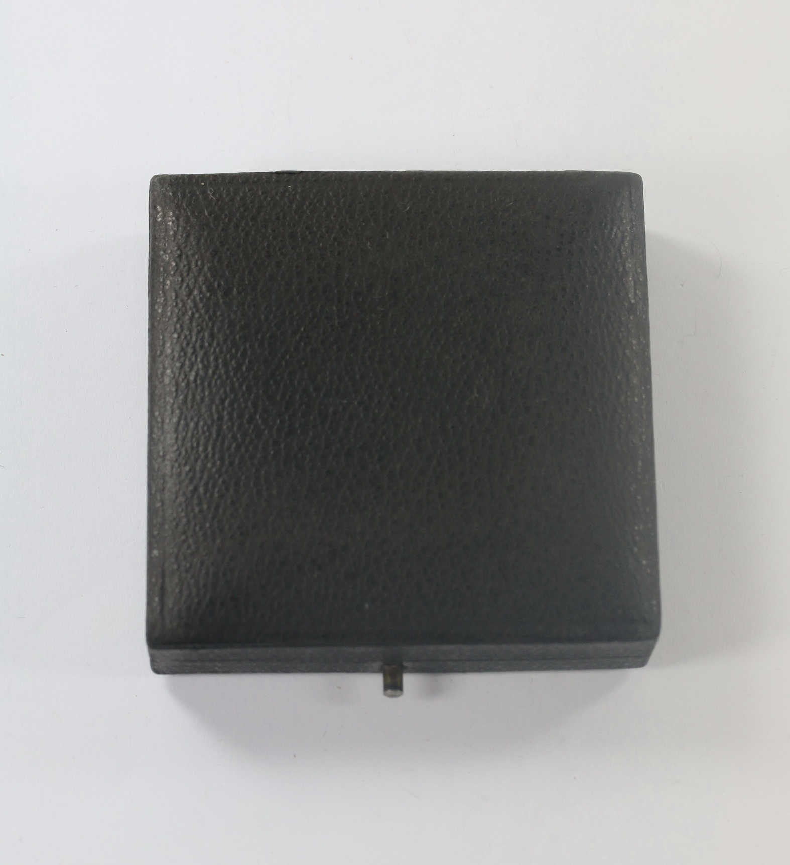 LDO Case for the Iron Cross 1st Class 1939 on Screwback.. – Bild 1