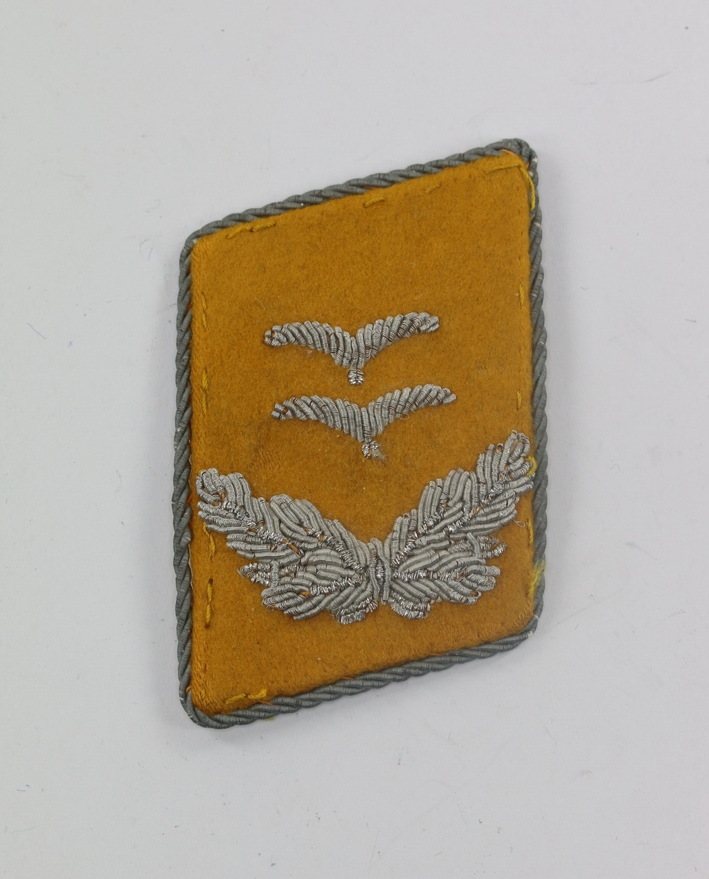 luftwaffe_kragenspiegel_oberleutnant_fliegendes_personal_1__2_4nd Luftwaffe,Collar Patche for an Oberleutnant with Airbourne Personal. – Bild 1
