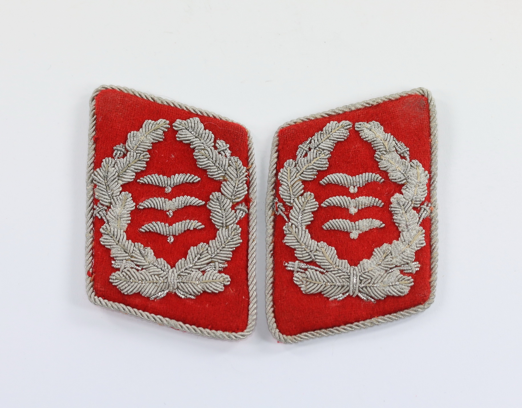 Pair of Collar Patches for a Colonel with Flak Artillery.  – Bild 1