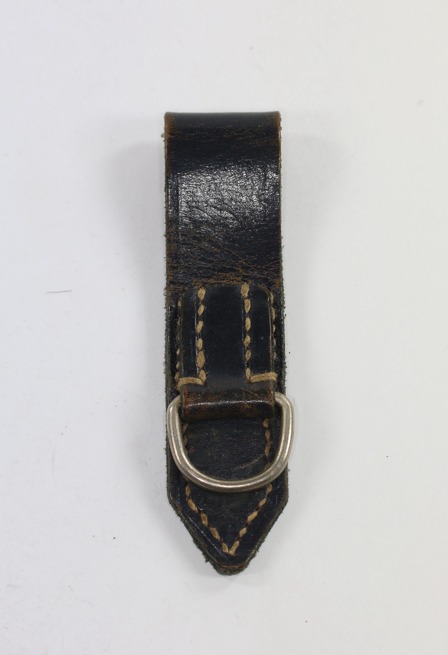 Luftwaffe, Schlaufe mit Hänger für den Bordolch – Bild 1