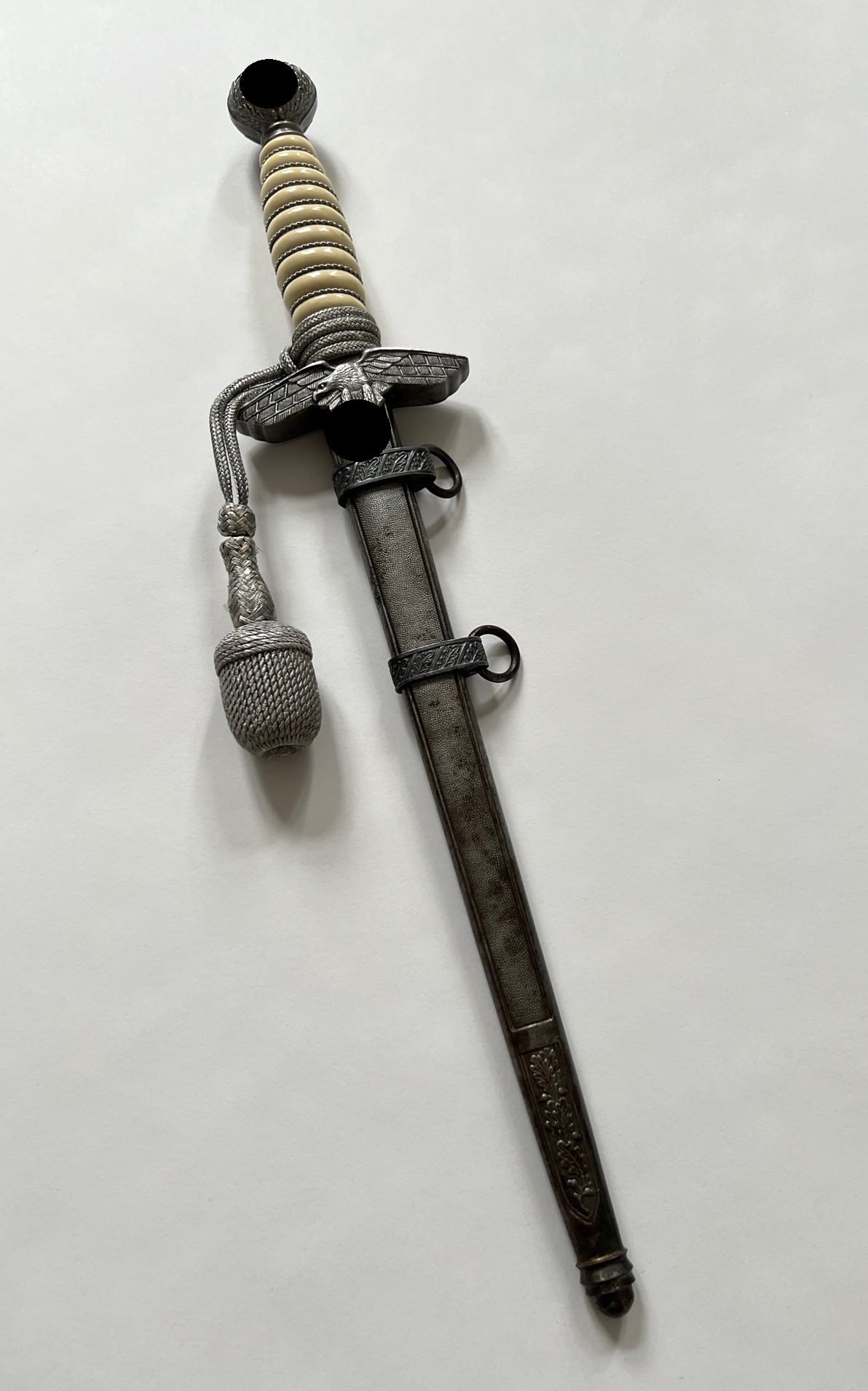 Luftwaffen Officer Dagger. Maker WMW Waffen, with Dagger Knot.  – Bild 1