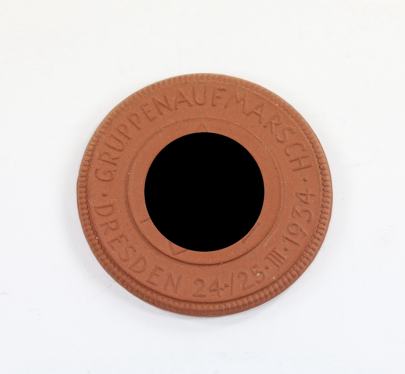 Meißen Table Medal, "Der SA Mann ist Revolutionär! Er ist stark in der Liebe und stark im Hass" – Bild 1