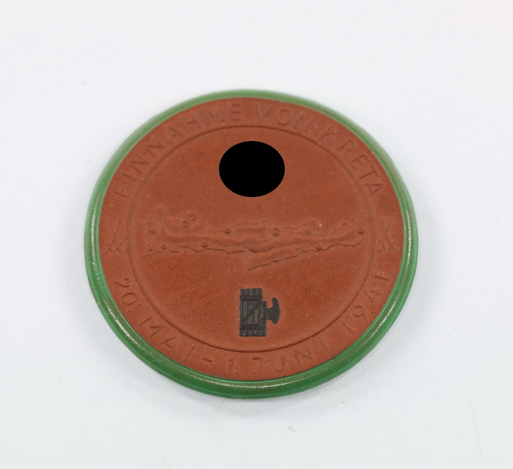 Meißen, Small Table Medal "Einnahme von Kreta 20 Mai - 1. Juni 1941" – Bild 1