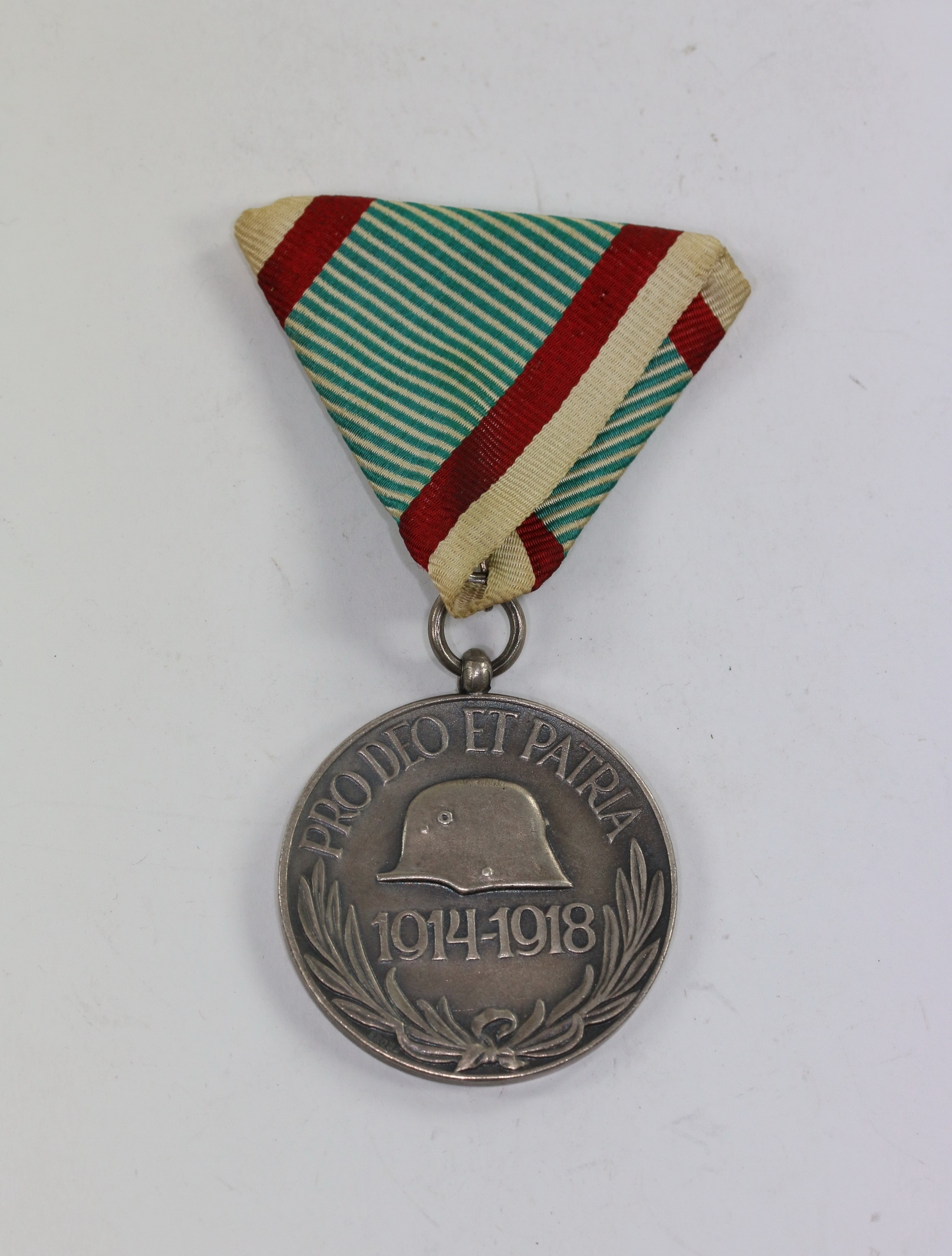 militariaberlin_ungarn_weltkriegsmedaille_pro_deo_et_patria_19141918_1_ Hungary War Medal 1914-1918, Pro Deo et Patria. – Bild 1