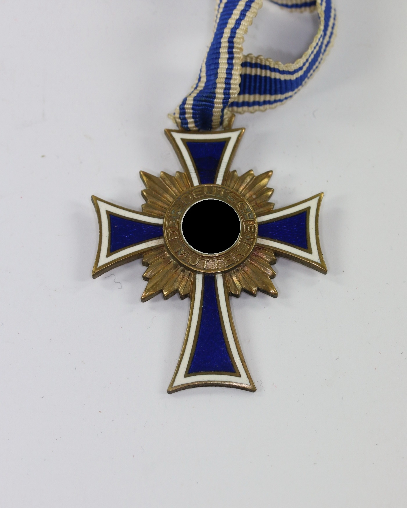 mutterkreuz_bronze_1__1_3 Bronze Mother Cross. – Bild 1