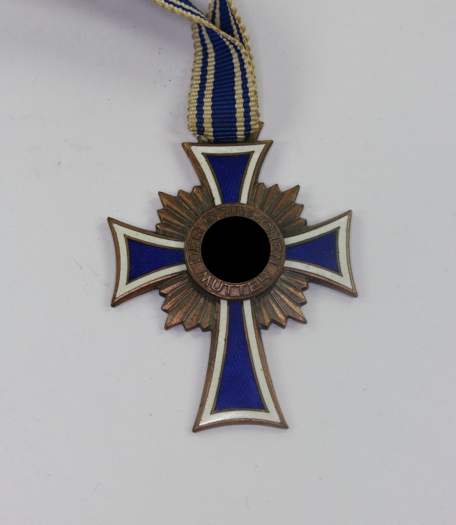 Bronze Mother Cross.  – Bild 1