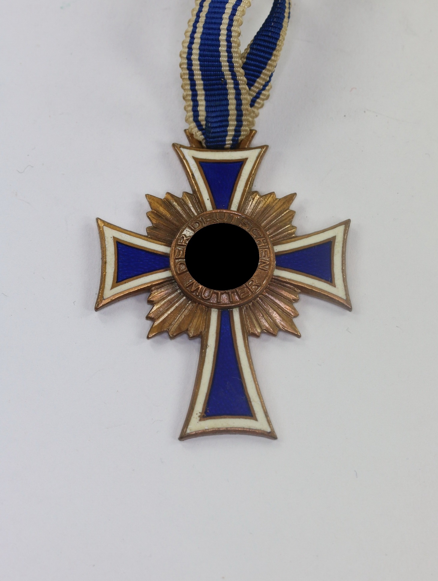Bronze Mother Cross.  – Bild 1