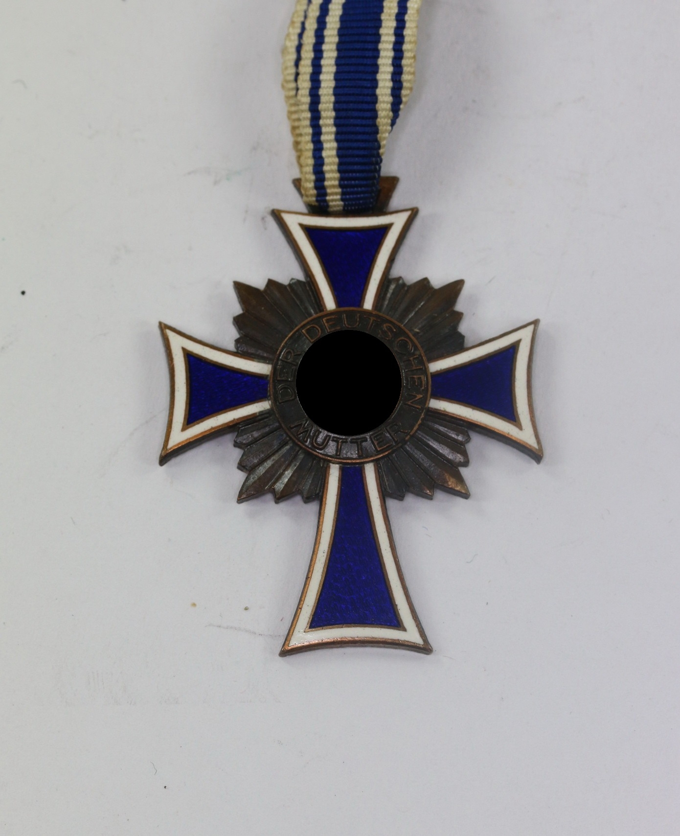 Bronze Mother Cross.  – Bild 1